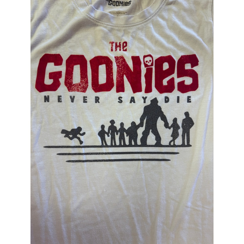 The Goonies Never‎ Say Die Graphic Tee White Short Sleeve Movie T-Shirt Large